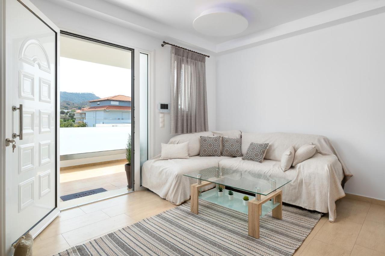 White House Kokas Luxury Apartments Kremastí المظهر الخارجي الصورة
