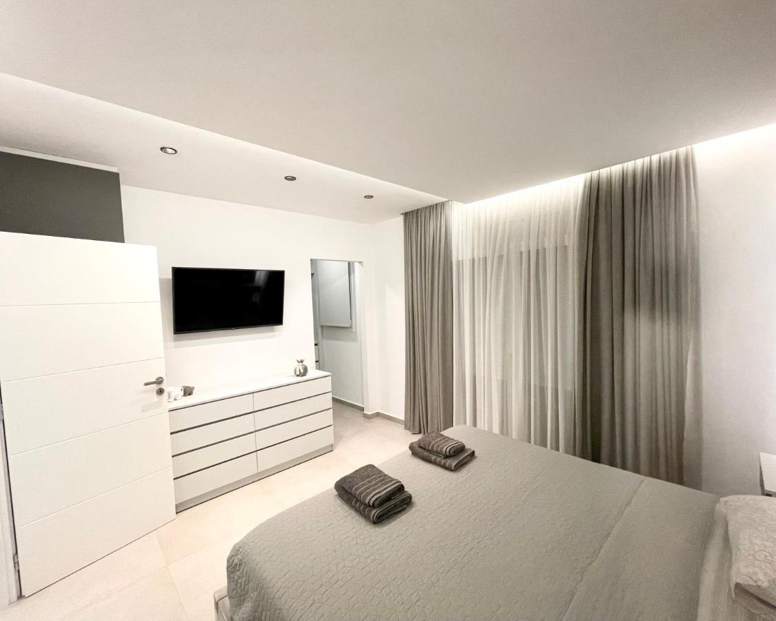 White House Kokas Luxury Apartments Kremastí المظهر الخارجي الصورة
